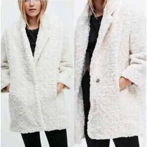 Silence + Noise Faux Fur Oversized Teddy Coat In Ivory Size Small